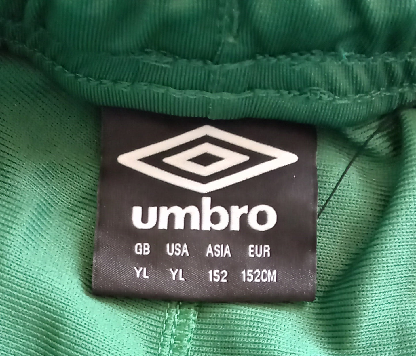 Luton Town 2024/25 Umbro Goalkeeper Shorts