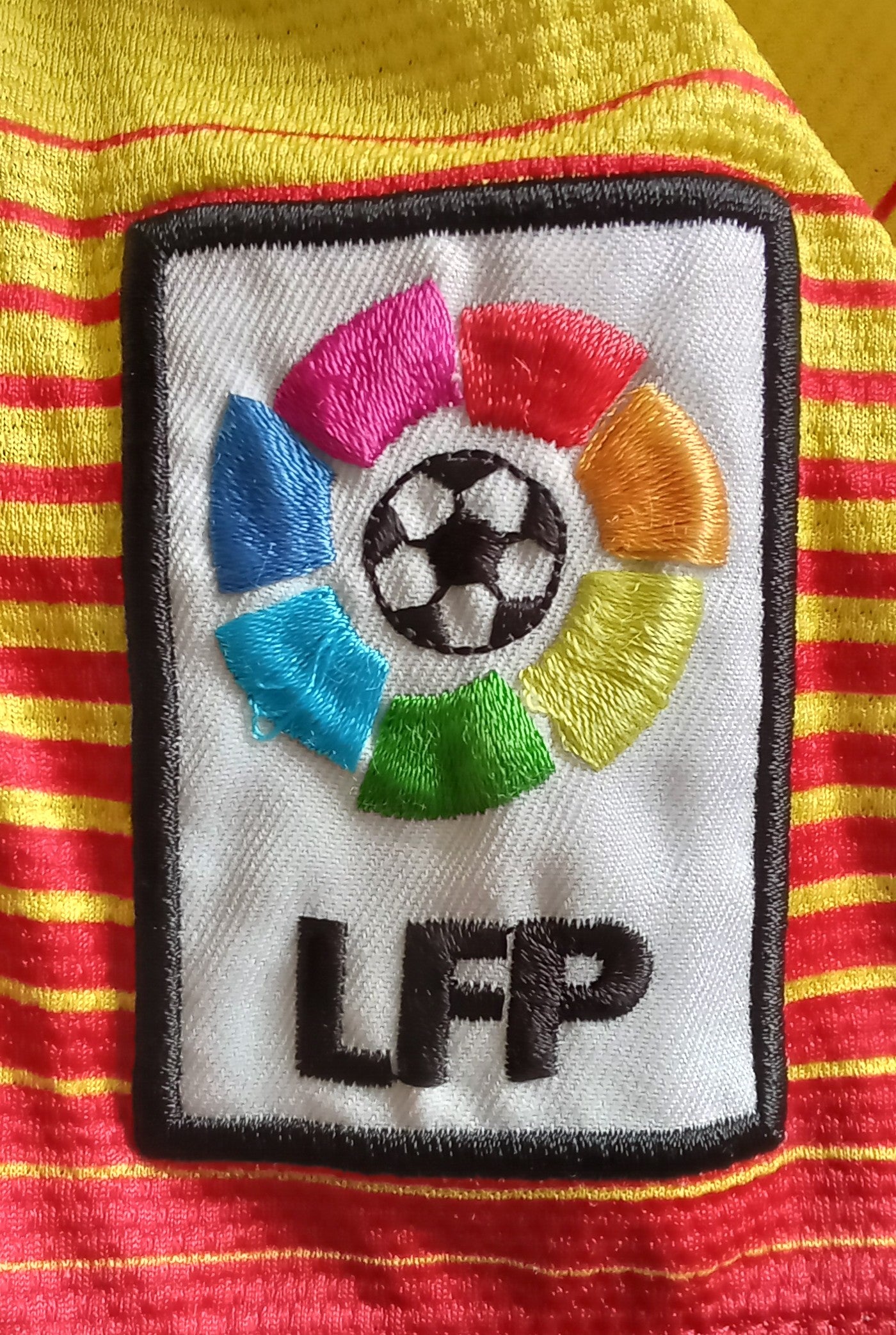 Barcelona 2013/14 Nike Away Football Shirt