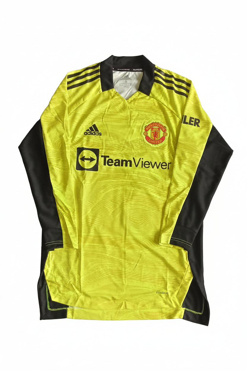 Manchester United 2021/22 Adidas Goalkeeper Football Shirt