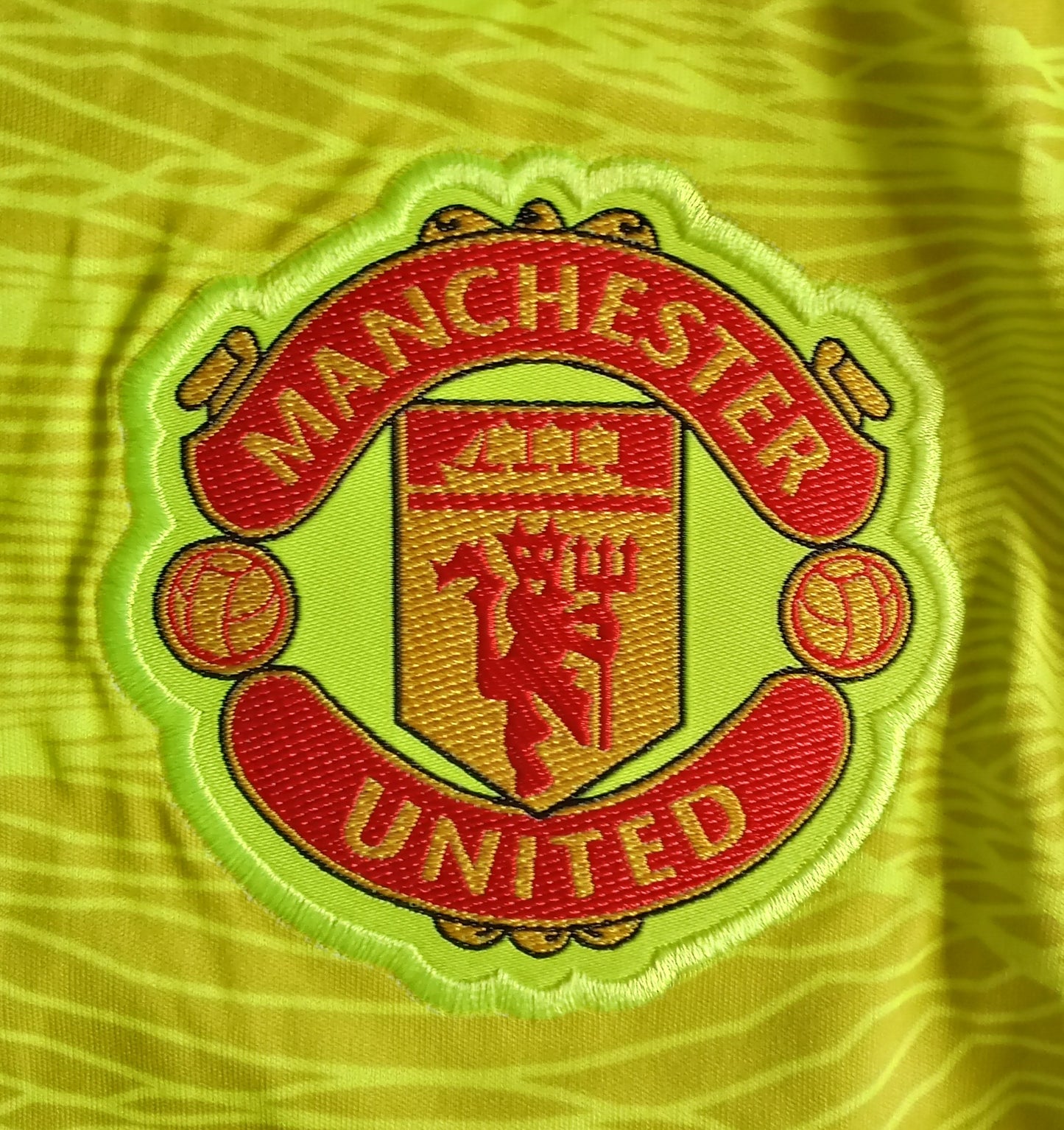 Manchester United 2021/22 Adidas Goalkeeper Football Shirt