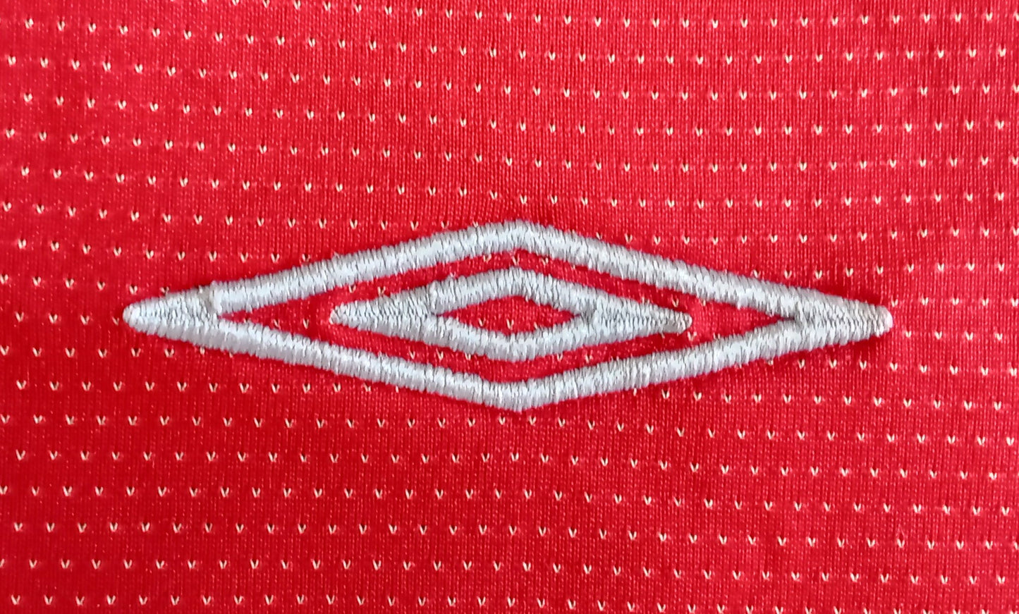 * England 2004 Umbro Away Football Shirt (Womens) *