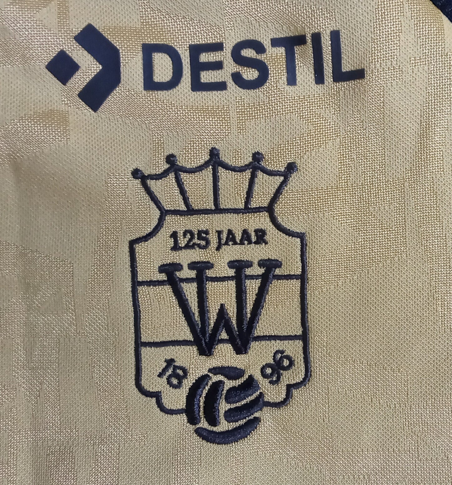 Willem II 2021/22 Robey Third Football Shirt
