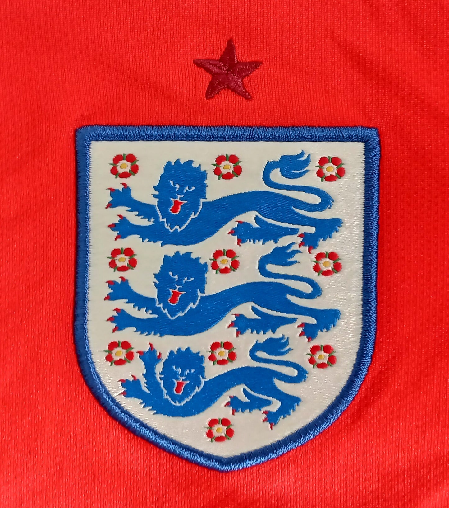* England 2016 Nike Away Football Shirt (Kids)*