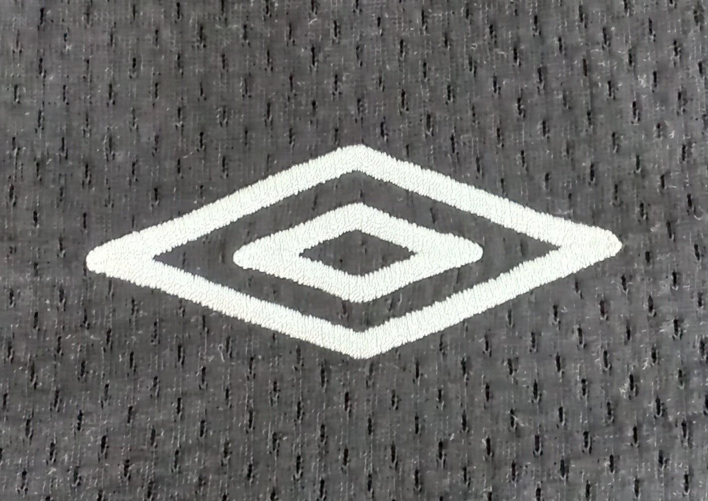 * England 2012 Umbro Away Football Shirt *