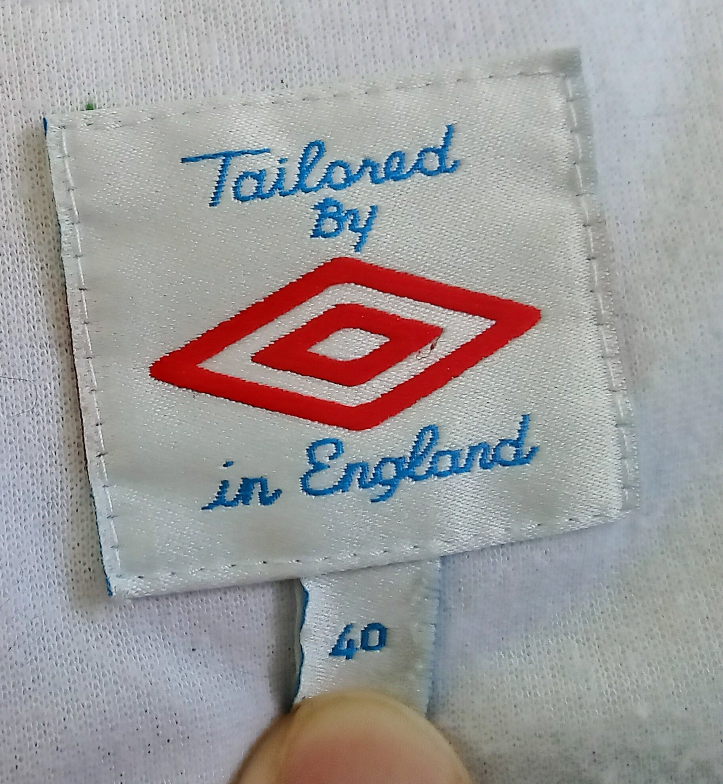 * England 2010/11 Umbro Home Football Shirt (Mens) *
