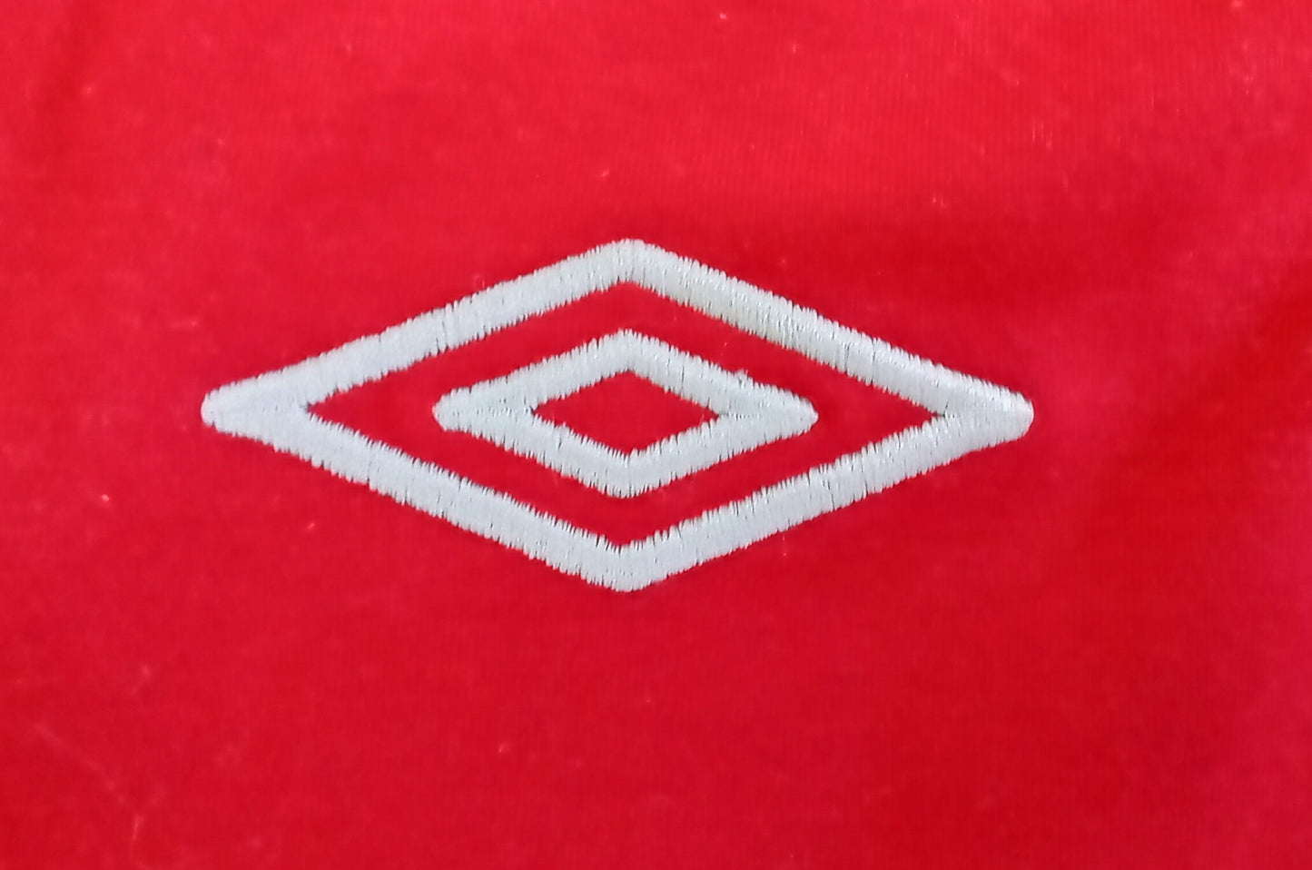 * England 2010 Umbro Away Football Shirt (World Cup) *