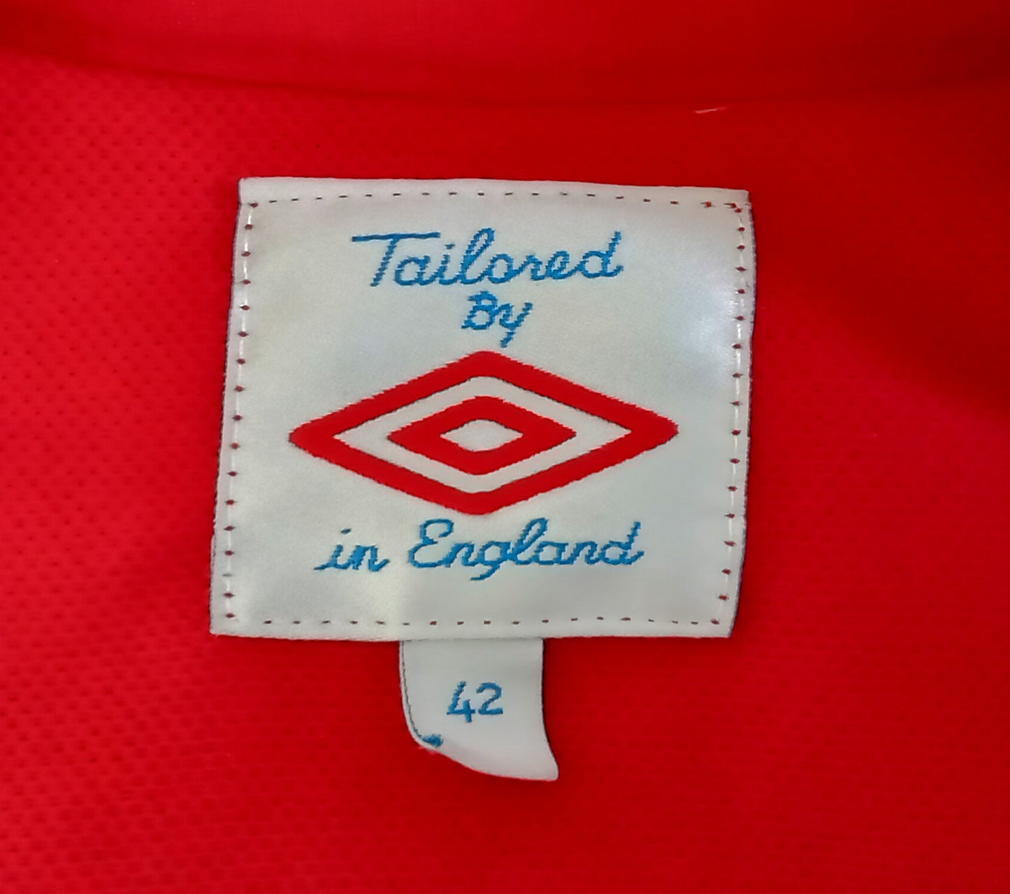 * England 2010 Umbro Away Football Shirt (Mens) *