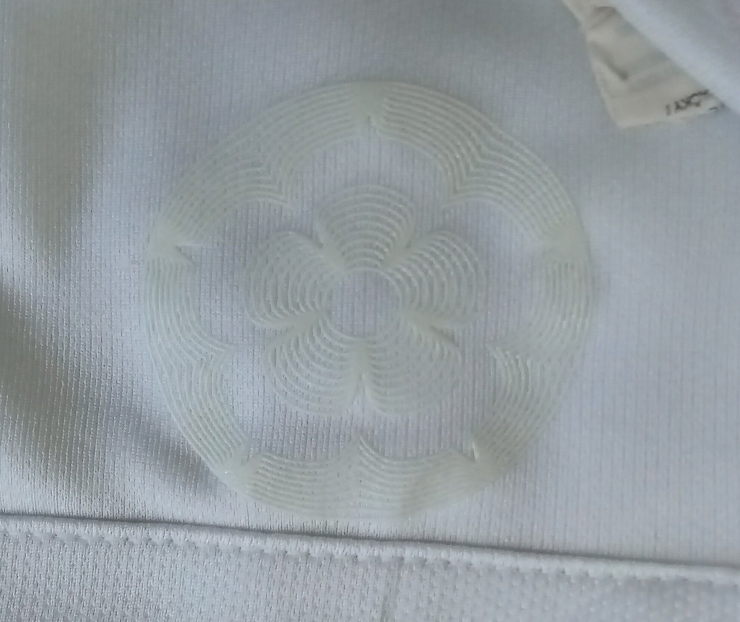 * England 2016 Nike Home Football Shirt *