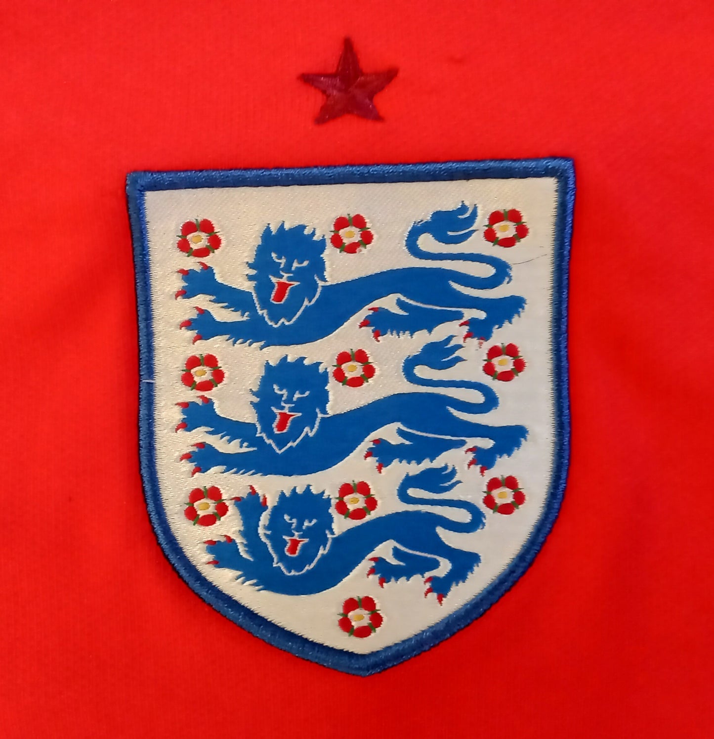* England 2016 Nike Away Football Shirt (Mens) *