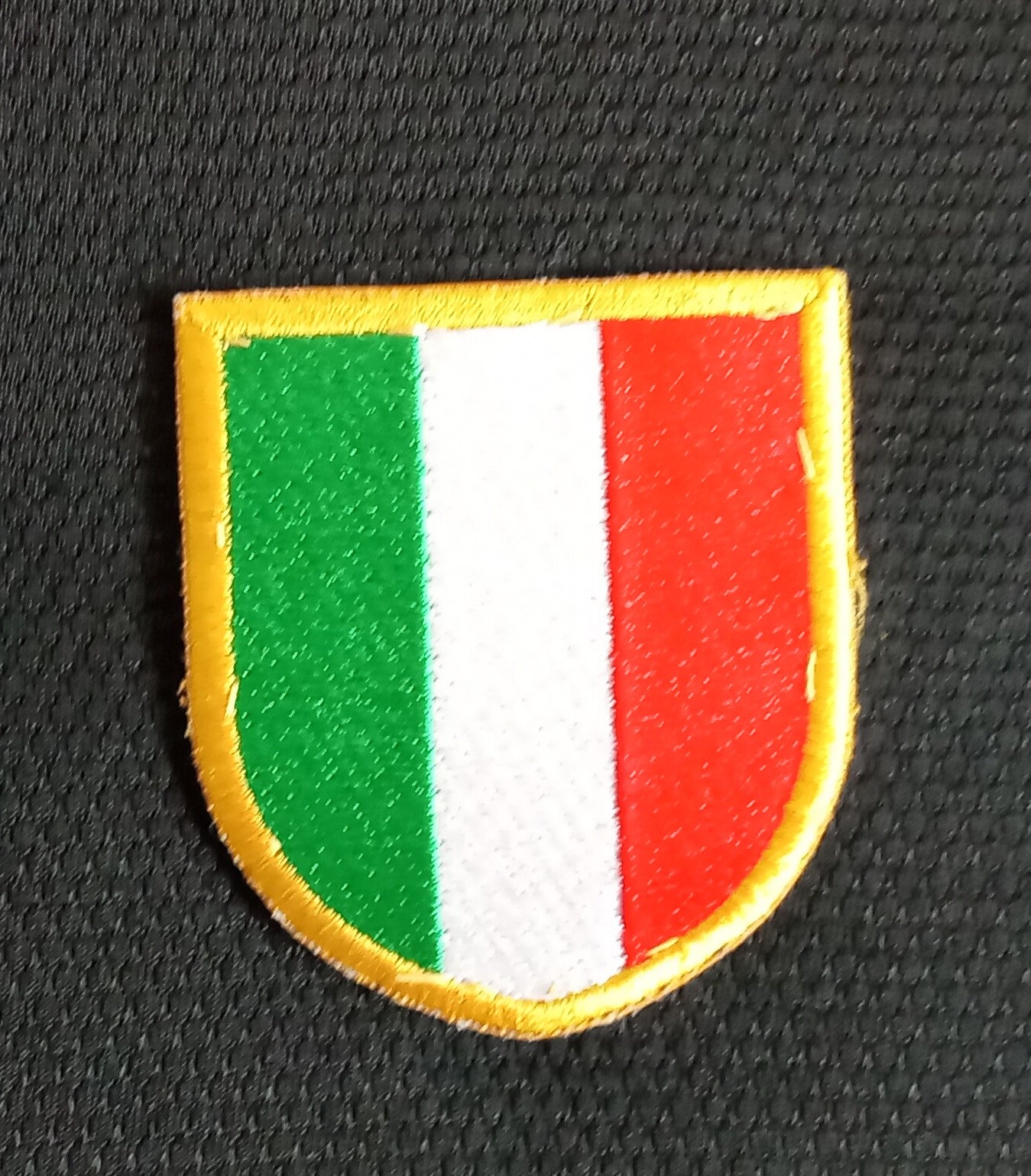 Juventus 2013/14 Nike Third Football Shirt