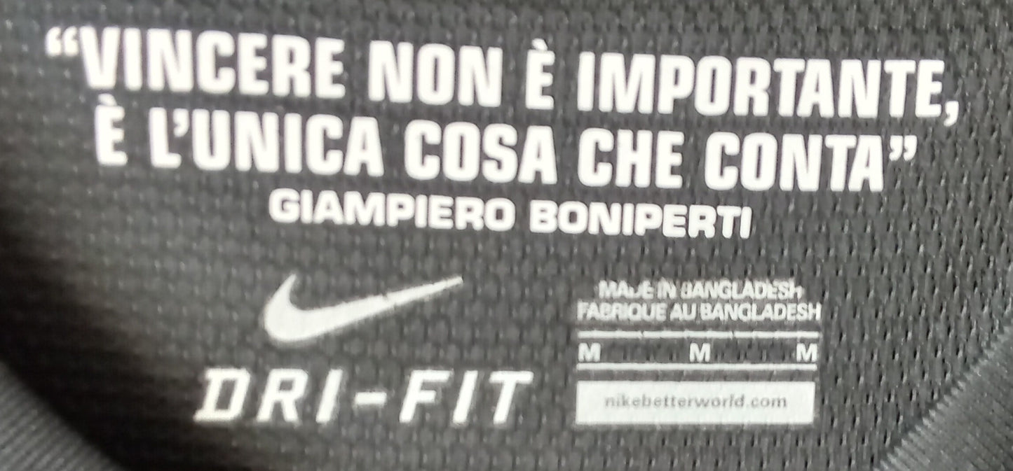 Juventus 2013/14 Nike Third Football Shirt
