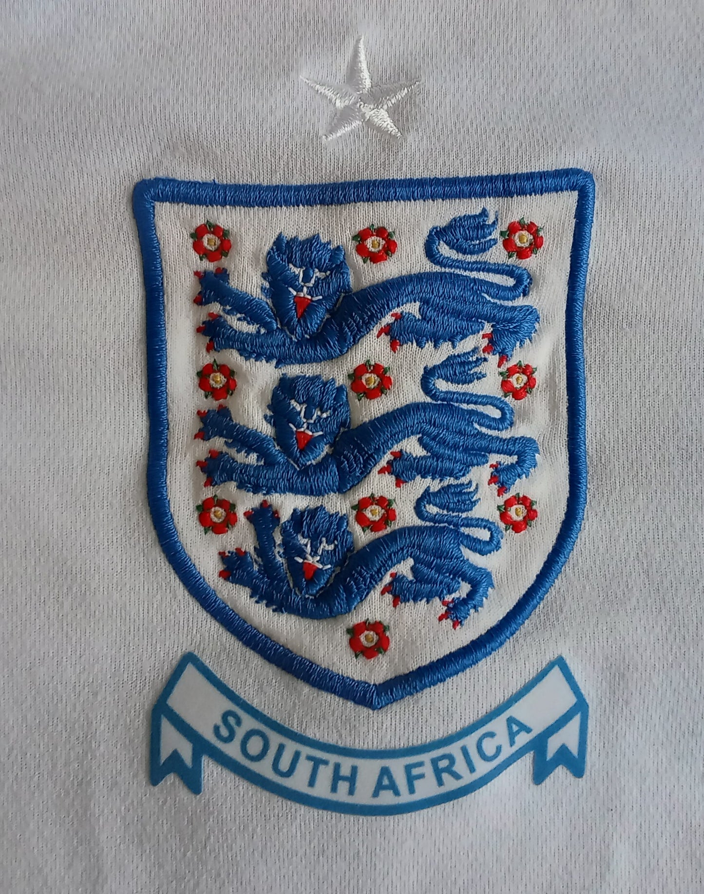 * England 2010 Umbro Home Football Shirt *