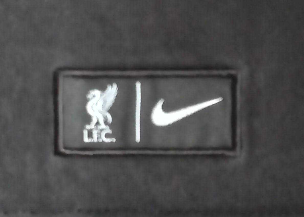 Liverpool 2022/23 Nike Ignite T Shirt