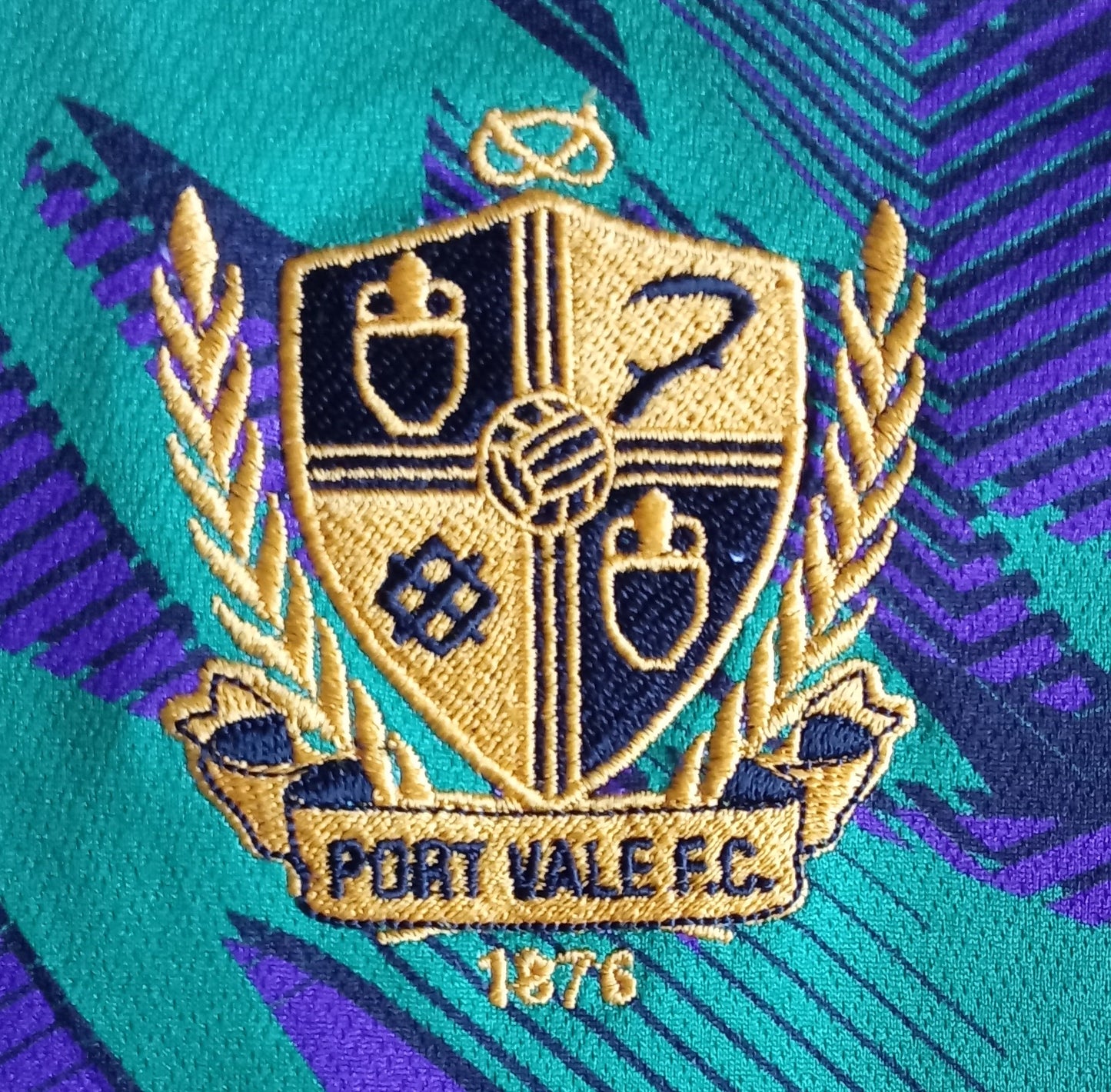 Port Vale 2022/23 Errea Away Goalkeeper Football Shirt